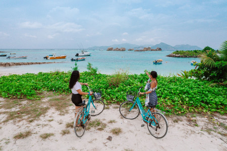 La Digue Fahrradtour von Praslin aus